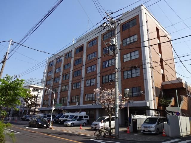近くに施設あり
