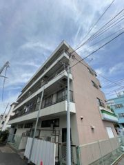 新山下三番館の外観画像