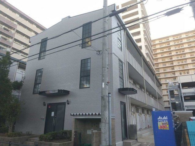 レオパレスツインズ加島弐番館の外観画像