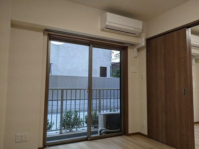 ベッドルーム