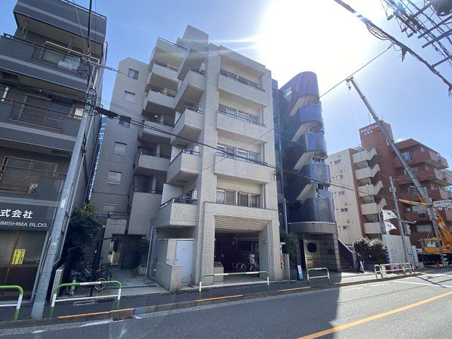 朝日小日向マンションの外観画像