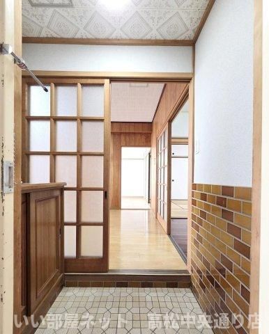 玄関