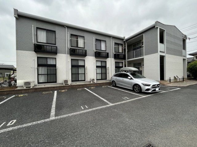 レオパレスウタガワ2の外観画像