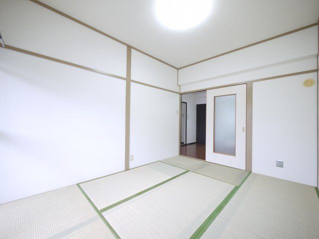 ベッドルーム