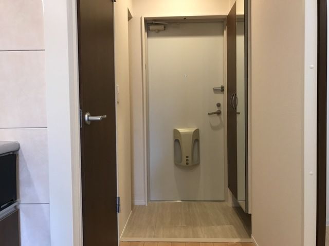 玄関