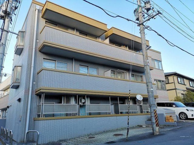 カーサプリメーラの外観画像