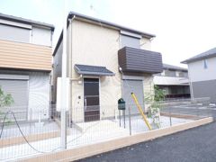 メゾン・クロシェット D棟の外観画像