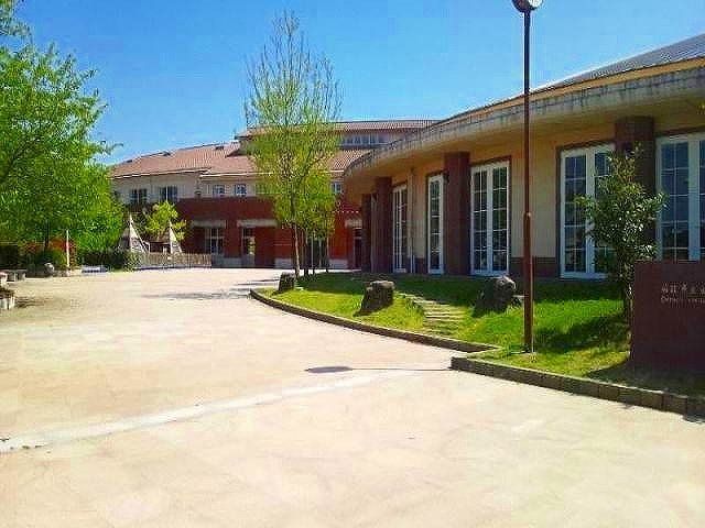 出町小学校まで1000m