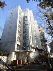 シャンボール山手B棟の外観画像