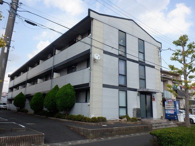 レオパレスカサ・デ・フローレスの外観画像
