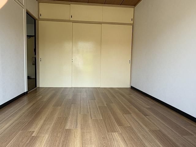 ベッドルーム