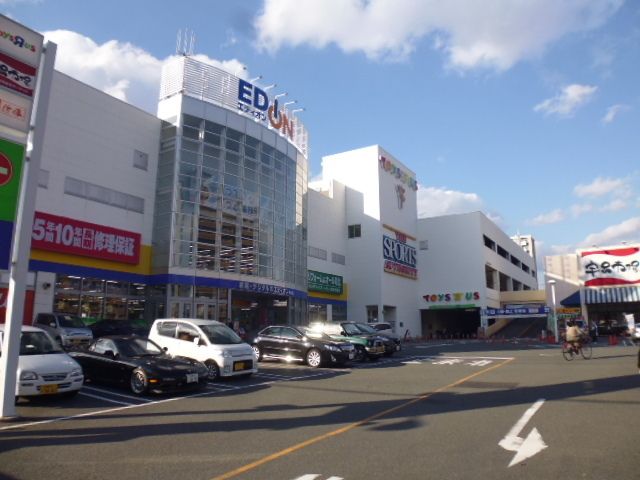 近くに施設あり