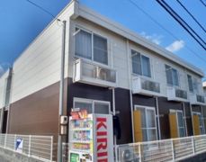 レオパレスひかりの外観画像