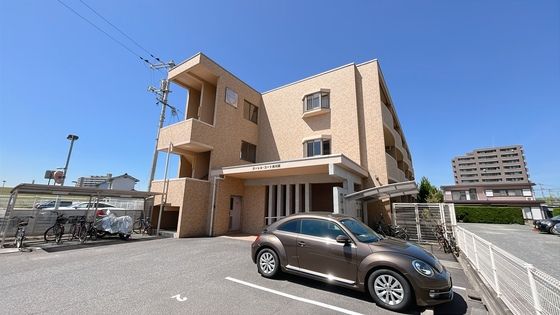 ローレルコート西川原の外観画像
