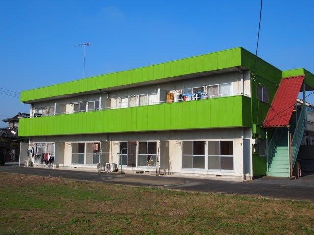 石川ハイツの外観画像