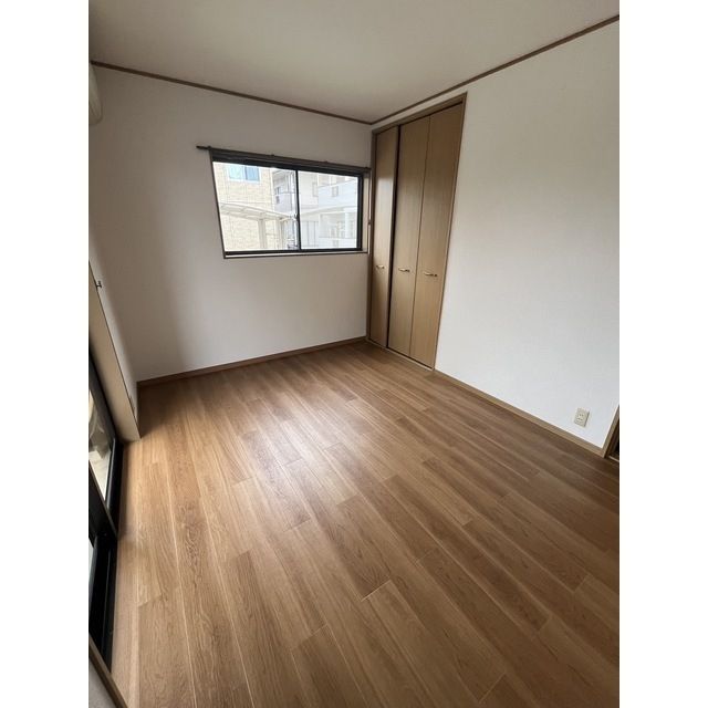 ベッドルーム