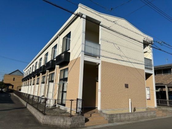 レオパレスサンシャイン土田の外観画像