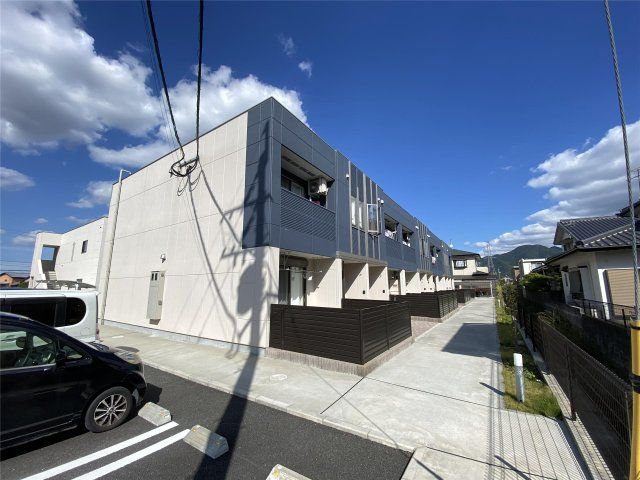 キャンファ・マンションIVの外観画像