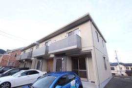 ヴィレッタ ジョイオーサ・セレナの外観画像