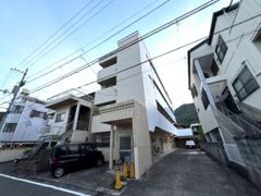 AWAマンションの外観画像