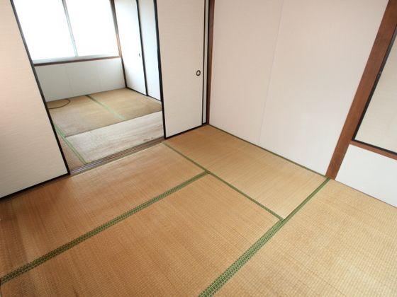 ベッドルーム