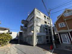 ベーシックアパートメントの外観画像