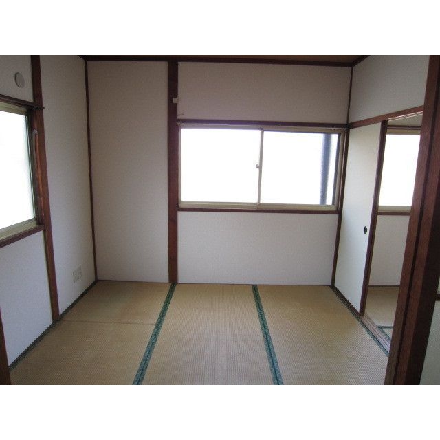 ベッドルーム