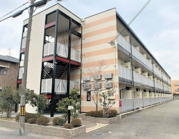レオパレスシャンテの外観画像