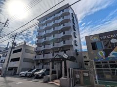 ロイヤルアネックス宮西の外観画像