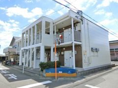 レオパレス高木の外観画像