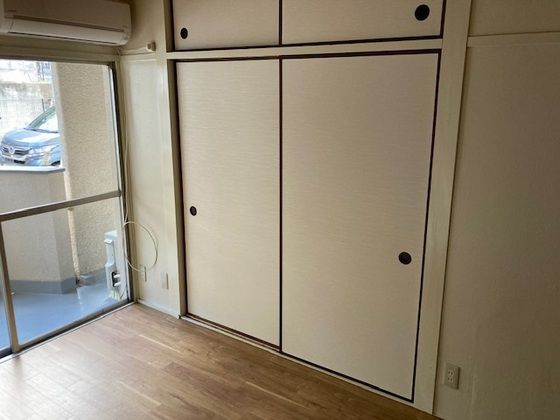 ベッドルーム