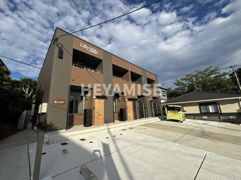 リリーヒルズの外観画像