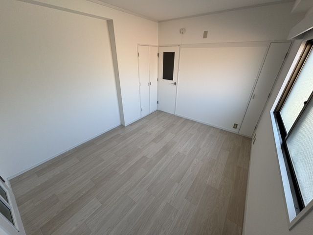 ベッドルーム