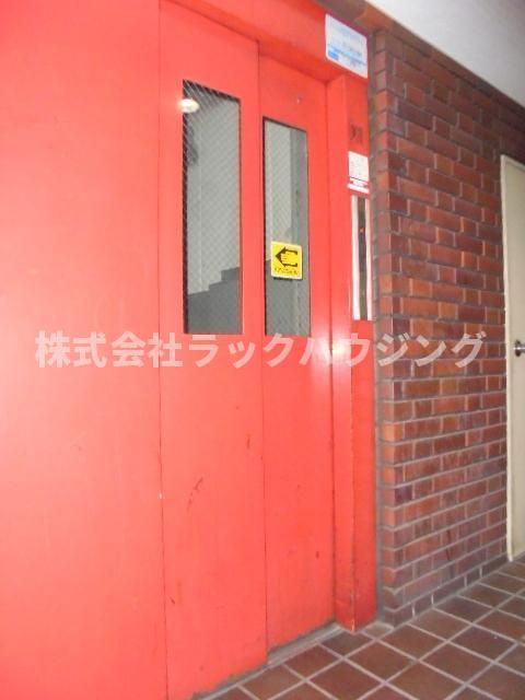 ロビー