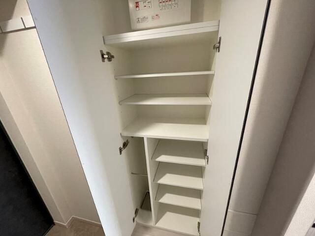 収納