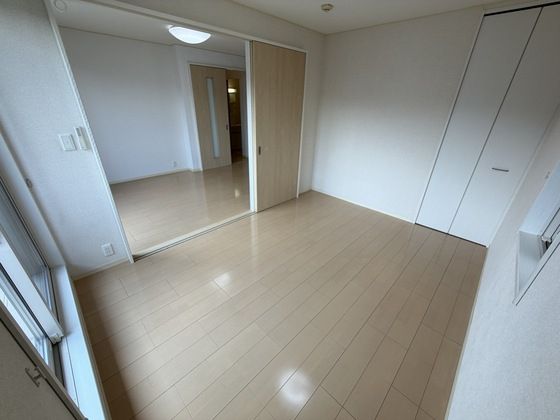 ベッドルーム