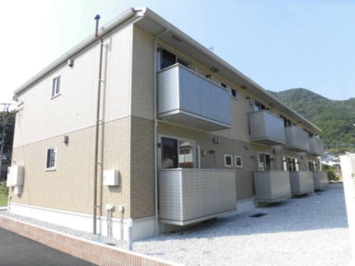 イストワールの外観画像