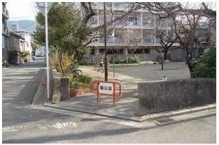 曙公園まで90m
