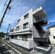 ストーン・リバーの外観画像