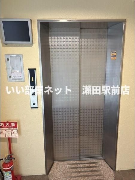 ロビー