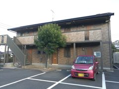 ヴァンソレーユB棟の外観画像