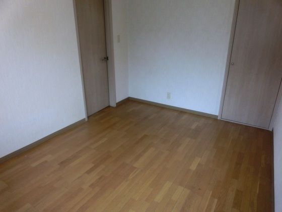 ベッドルーム