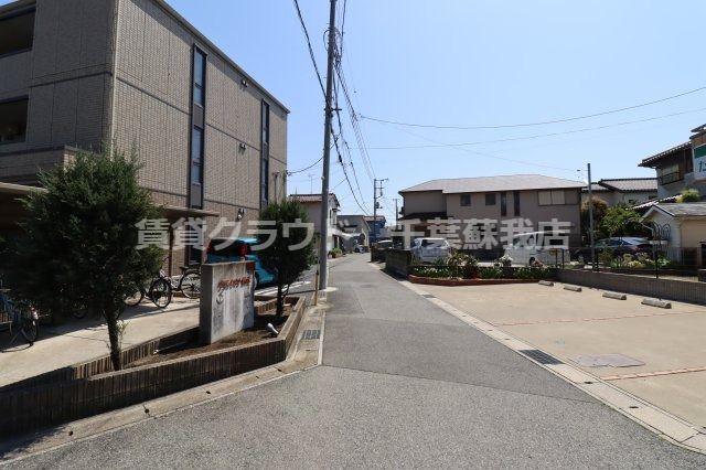 近くに施設あり