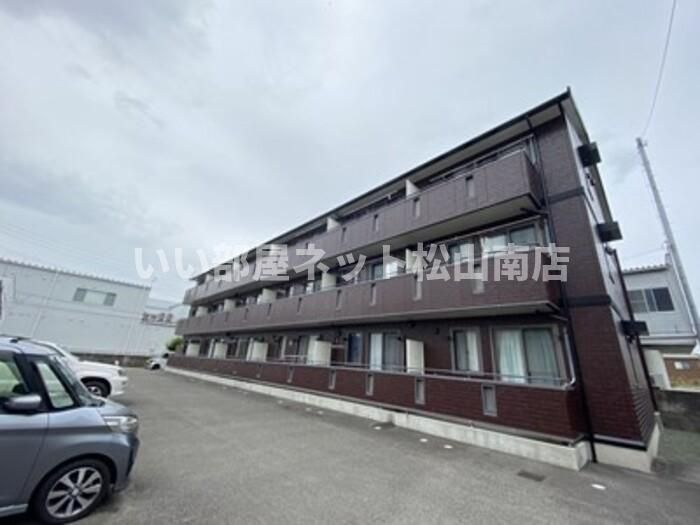 エスト･クレールⅡの外観画像