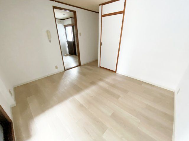 ベッドルーム