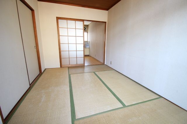 ベッドルーム