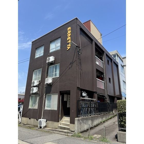 ERBETTAの外観画像