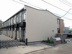 レオパレスカメリアウエストの外観画像