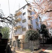 ドーミー池下の外観画像