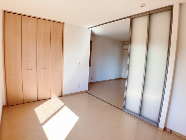 ベッドルーム